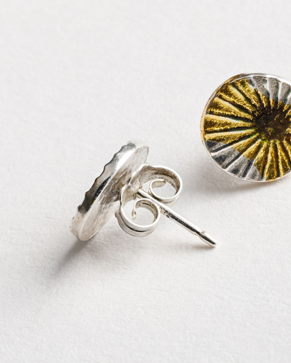 Thumbnail: Glimmer Stud Earrings, Touch of Gold