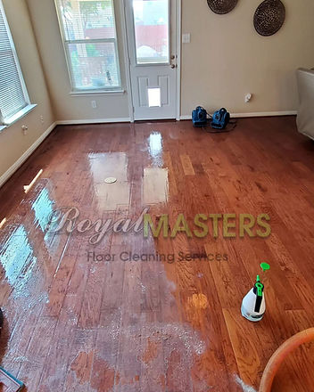 Best Hardwood Floor Wax Removal Specialist in San Antonio Tx