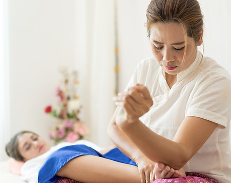 Trigger point thai massage therapy