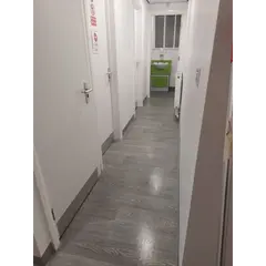 Grey LVT flooring