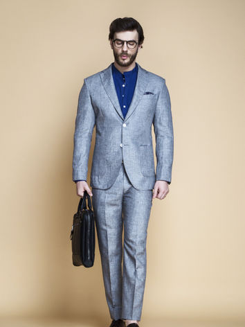 Linen Suit 05.jpg