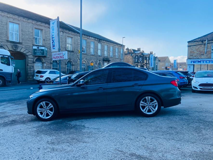 Thumbnail: BMW 316d Sport Auto 2015/65