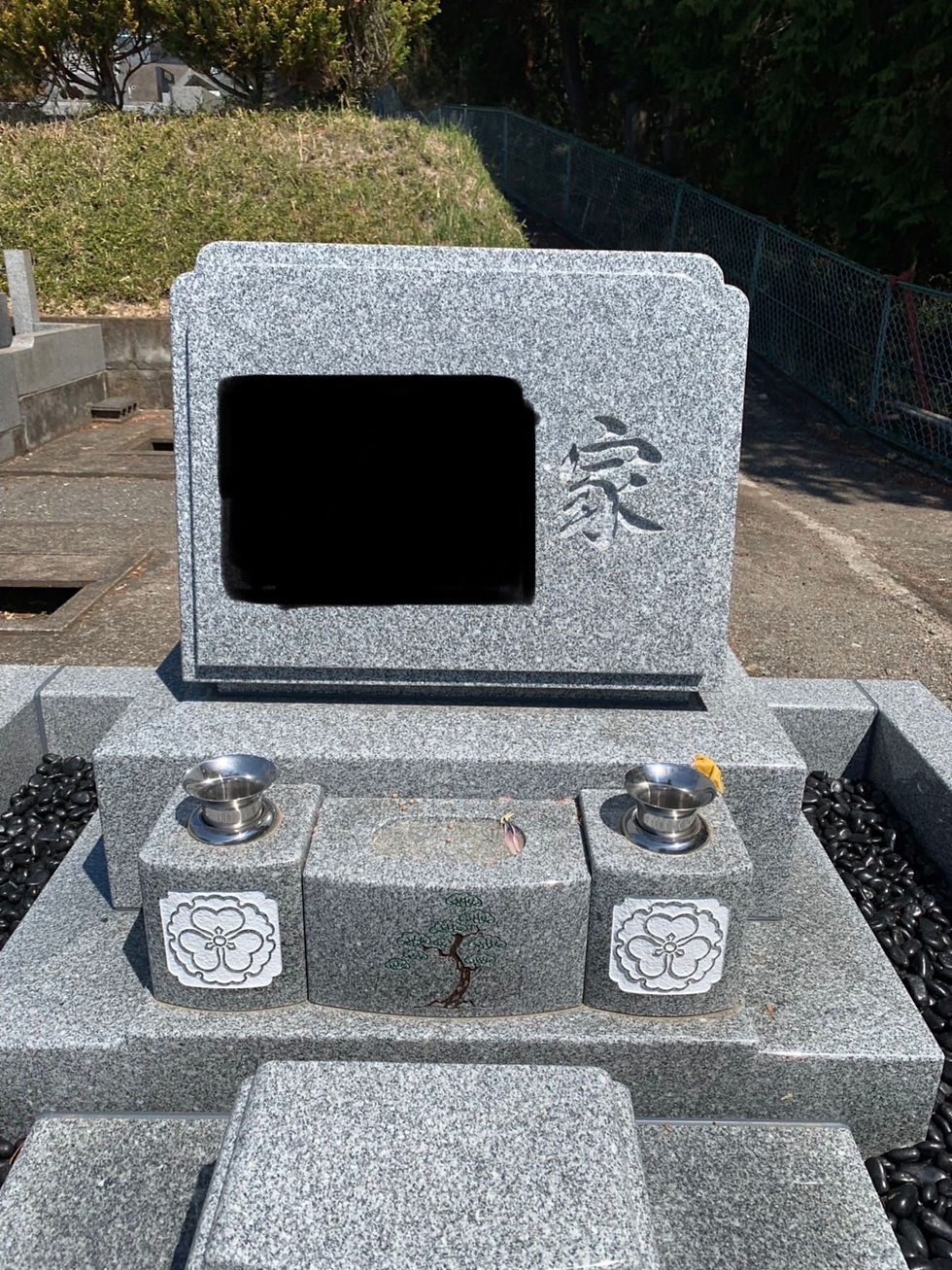 ⑤墓石