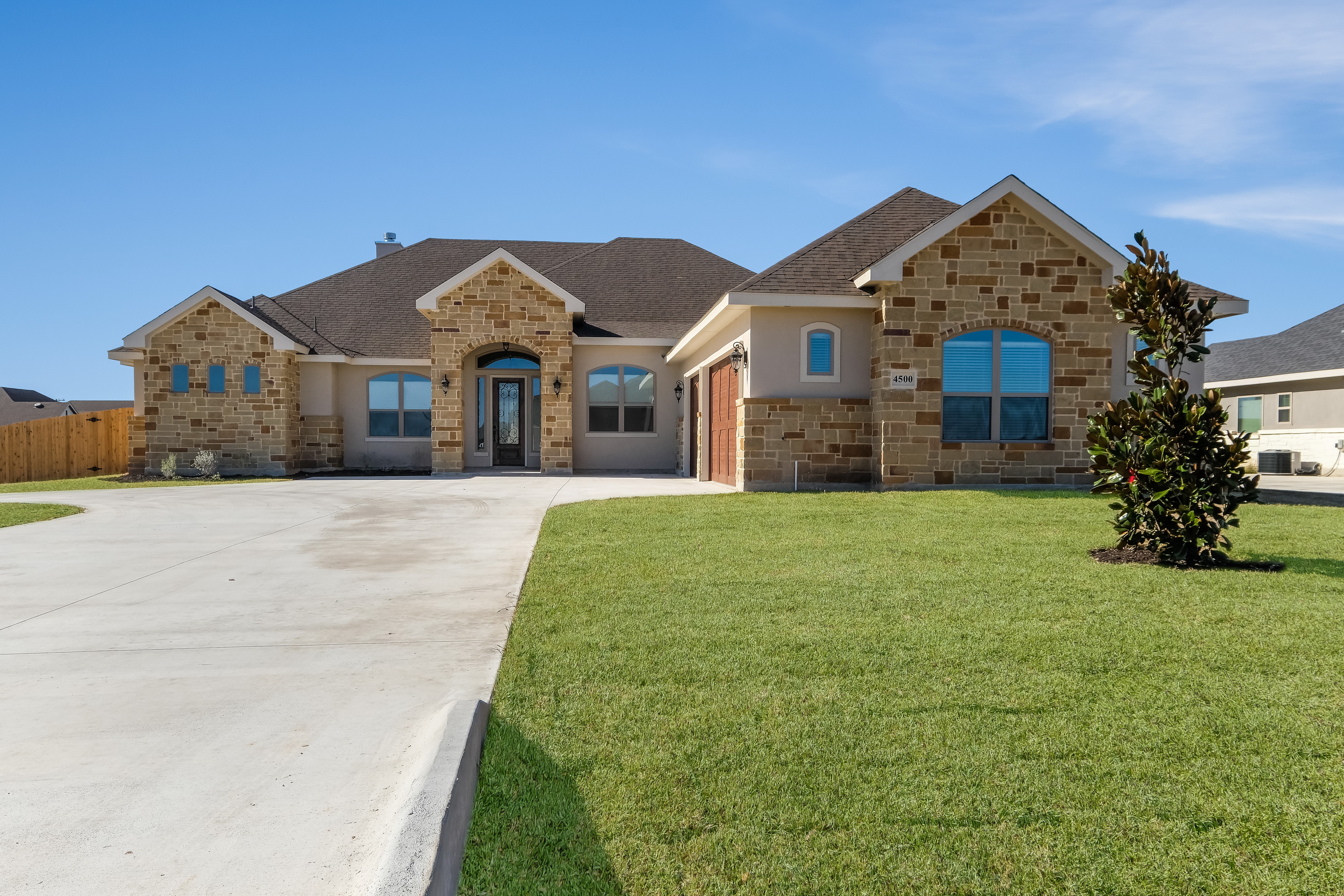 TKG Custom Homes Custom Home Builder Seguin, Texas