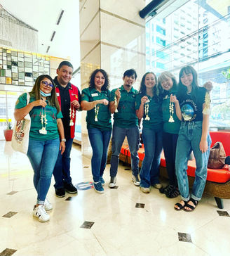 Global Trekkers go to Manila