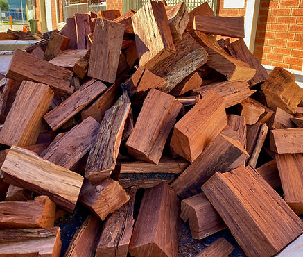Premium well-seasoned Jarrah firewood