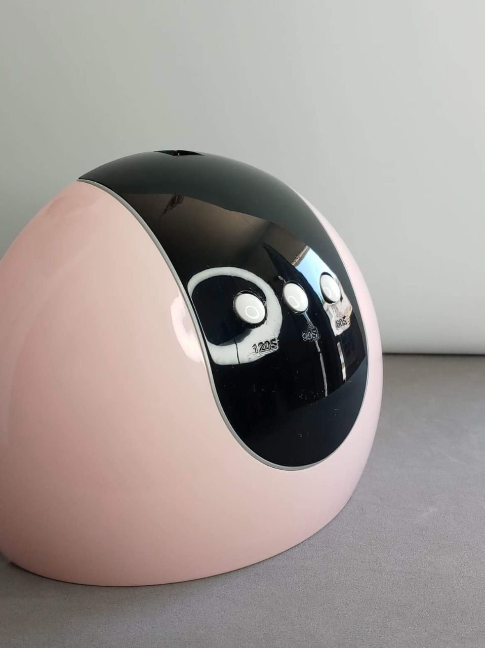 Miniatura: Lámpara para uñas