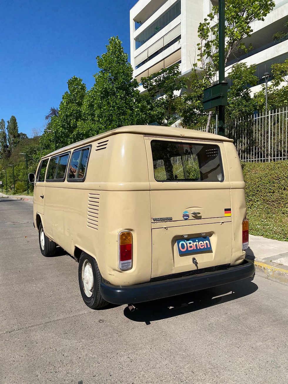 Miniatura: VOLKSWAGEN COMBI 1990