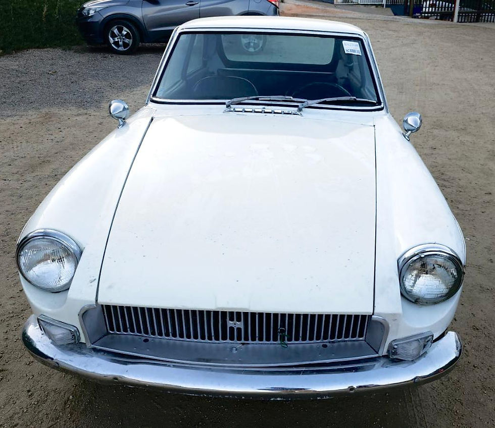 Miniatura: VENDIDO MGB GT 1971
