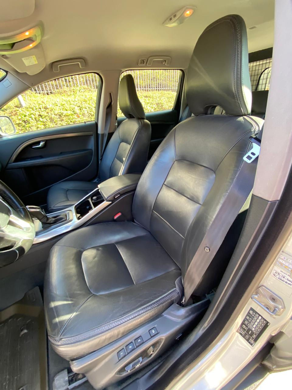 Miniatura: VOLVO XC70 D5 DIESEL 2016