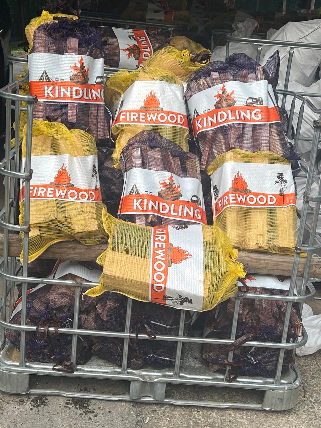 16 inch Hickory Smoker 3/4 Cubic FT Bundles