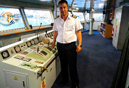 ΑΛΛΑΓΗ ΠΛΟΙΑΡΧΙΑΣ : O Cpt Κώστας Θωμάς στο ΕΞΠΡΕΣ ΠΗΓΑΣΟΣ