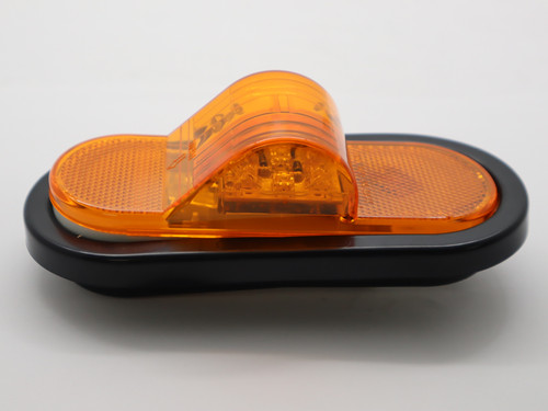 Mid Turn Light Amber Lens 9 LEDS Oval with gasket / cable 6