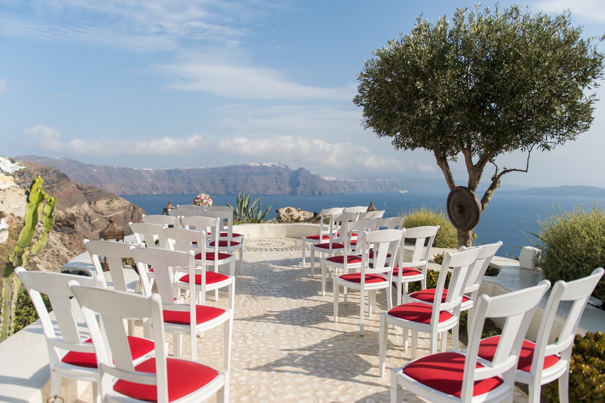 Alluring-wedding-in-santorini-20-min