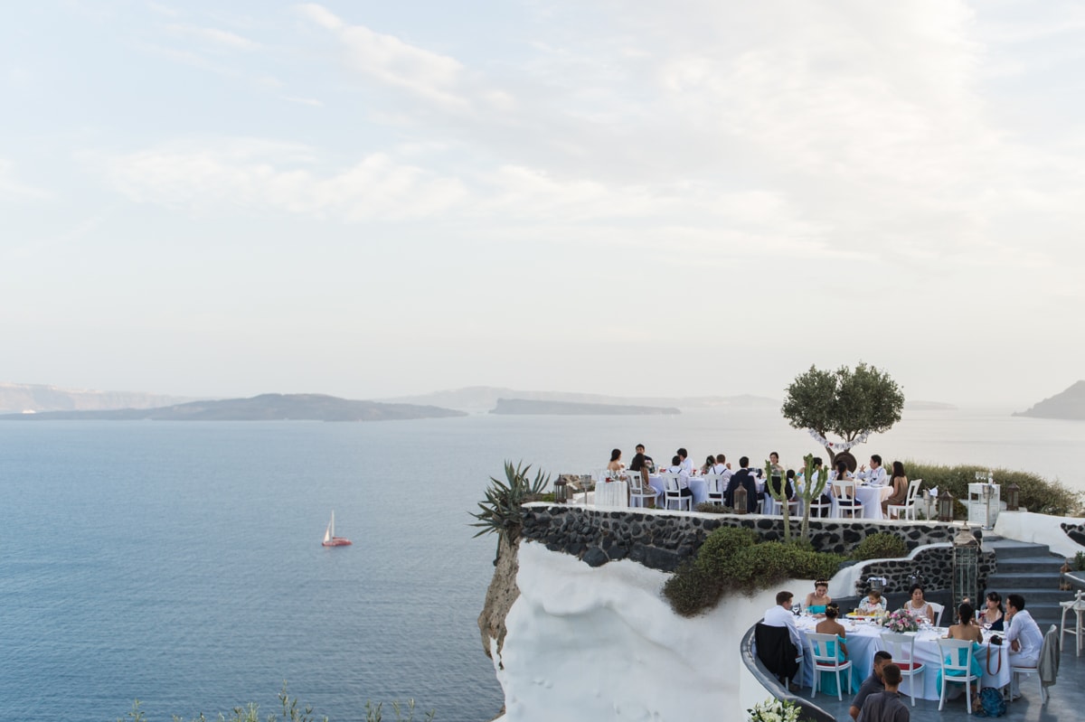 Alluring-wedding-in-santorini-41-min