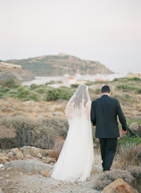 TIMELESS WEDDING IN SOUNIO