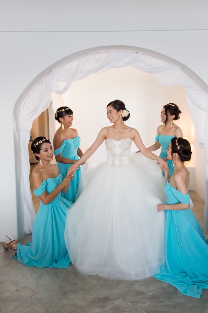 Alluring-wedding-in-santorini-14-min