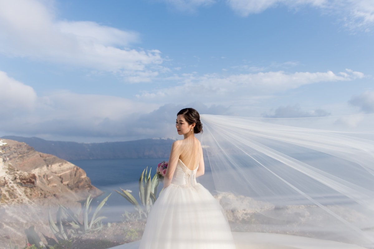 Alluring-wedding-in-santorini-32-min