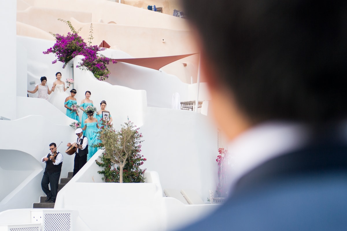 Alluring-wedding-in-santorini-23-min