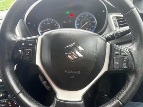 Thumbnail: Suzuki SX4 S-Cross 1.6 SZ-T Euro 6 5dr