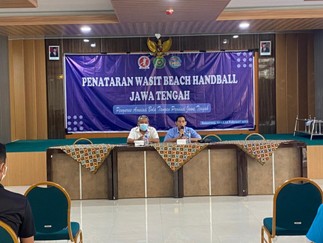 Untuk Pertama Kalinya FKIP Unwahas Gelar Pelatihan Wasit Beach Handball Lisensi C Bersama ABTI Jaten
