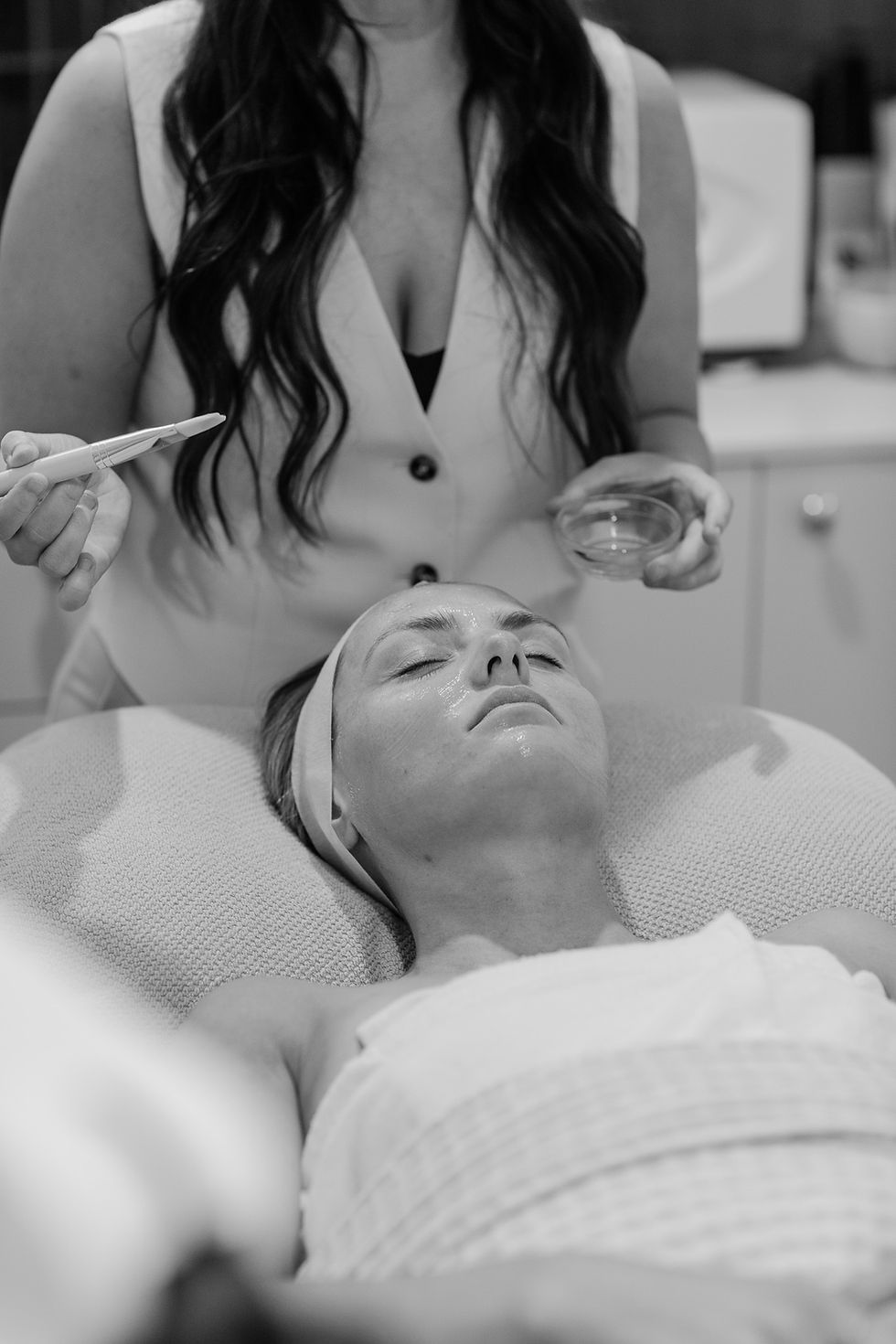 Client receiving a facial skin treatment for ageing skin at Kaia Aesthetics Newcastle