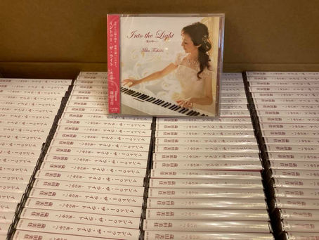6月15日(火) ファースト CD アルバム 発売です!!