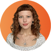 Florence Pearce headshot.png