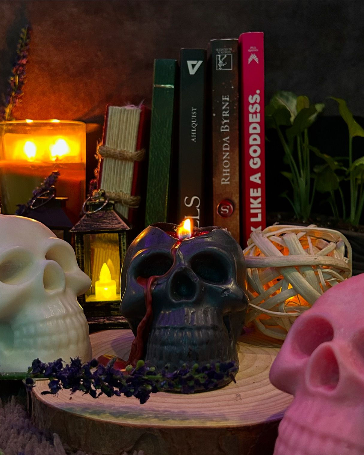 Bleeding Skull Candle