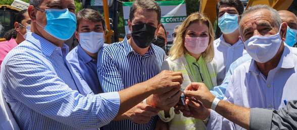 TRABALHO DE APOIO DO CIMURC AOS MUNICÍPIOS ATINGIDOS PELAS CHUVAS GANHA REFORÇO COM MÁQUINAS PESADAS