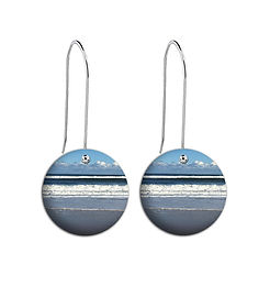 fiona-dane-jewellery-earings-short-beach-10 lge.jpg