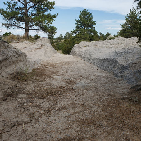 Wandering WY: Guernsey Trail Ruts & Register Cliff