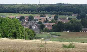Challes,_Sarthe_-_Vue_générale.jpg