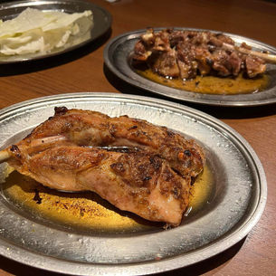 観光地の食事は予約必須