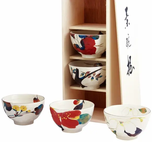 美濃燒 &藍 花かいろう・五客飯碗木箱組 五款花卉 11.2cm 五只飯碗 日本絵付 天然木箱 送禮推薦