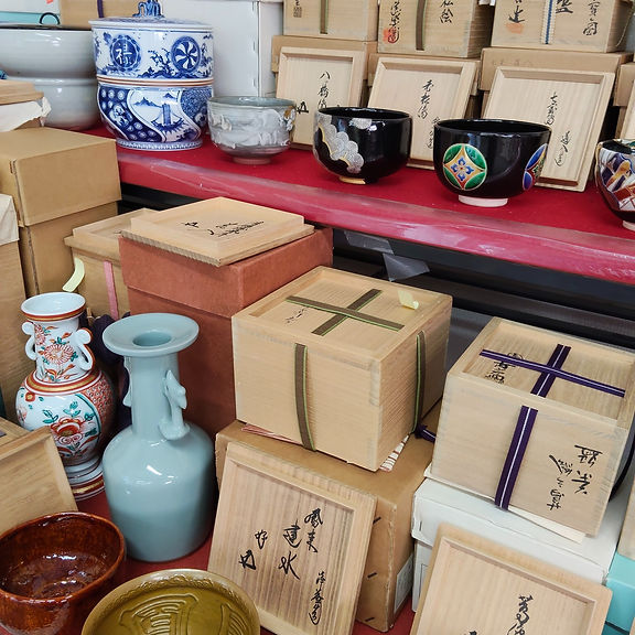 骨董品買取（福山市）で高く・納得して売る方法｜相見積もりが大切な
