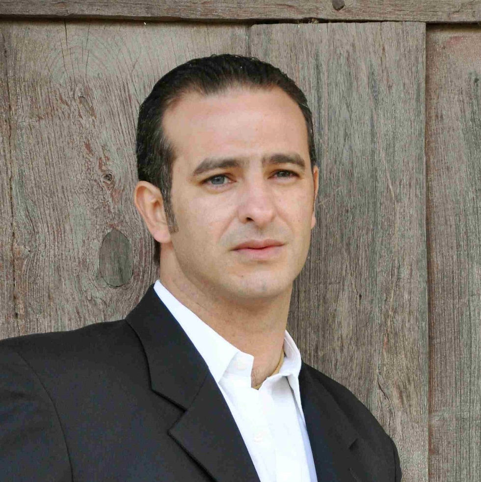 EZEQUIEL MACCHIA