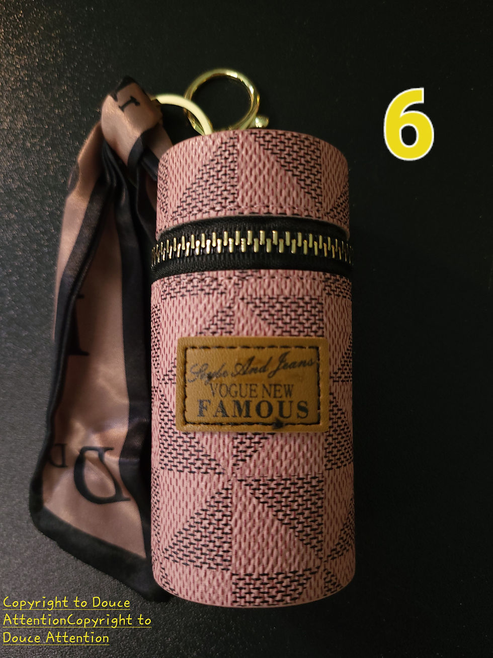 Miniature : 👜 Mini Porte-Monnaie ou Organiseur d'essentiel de beauté.