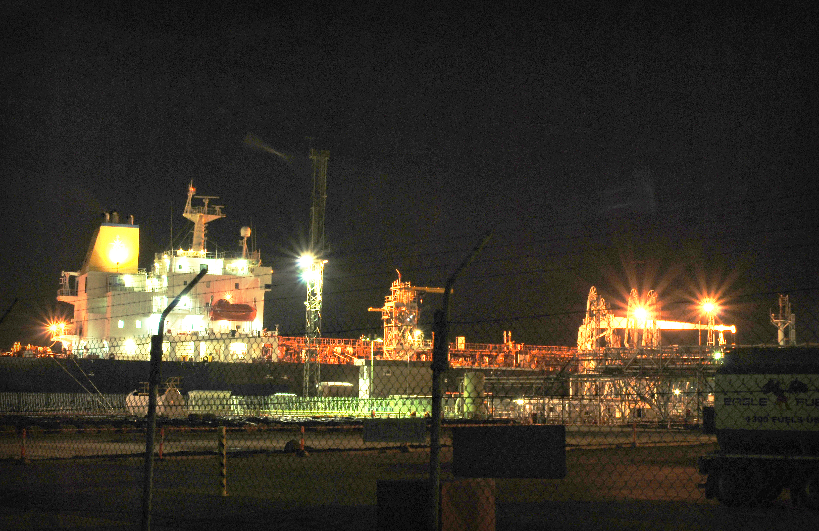 Dockside Ship Fueling