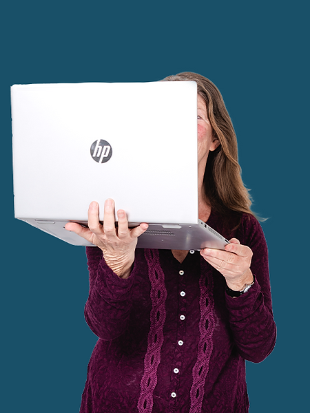 Vera - laptop.png