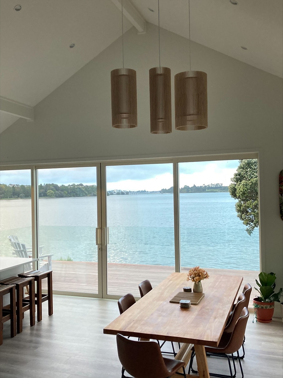 Thumbnail: Contemporary Dining Set