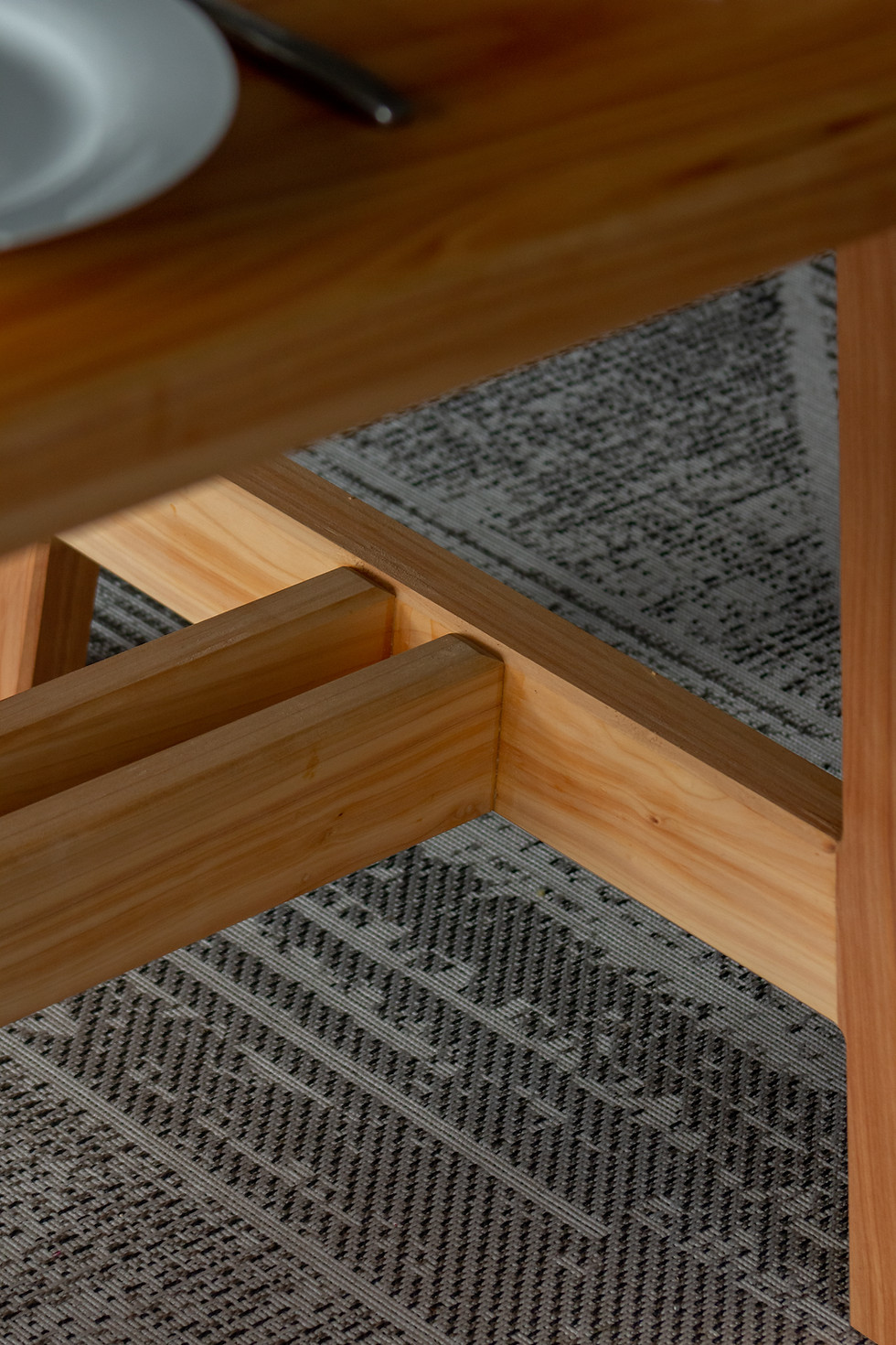 Thumbnail: Wooden Table Leg Design