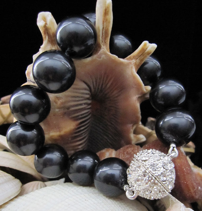 Thumbnail: Black Mother of Pearl Bracelet