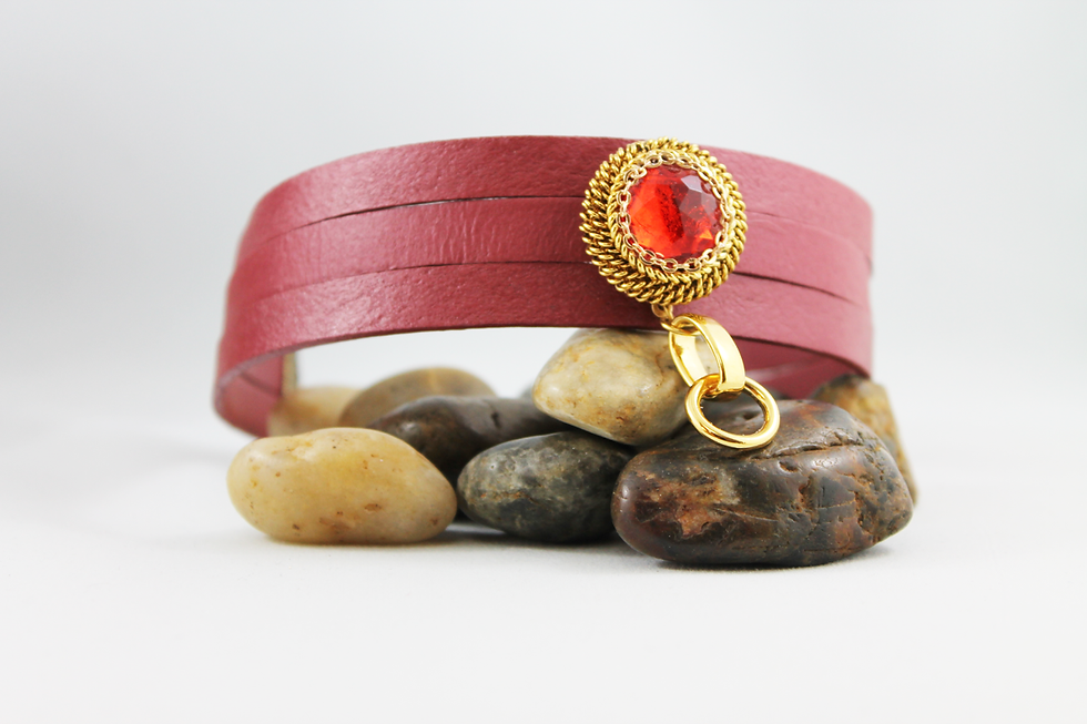 Thumbnail: Sexy Red Leather Collar