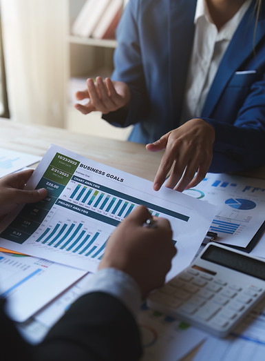 close-up-business-team-of-financial-analyze-about-2023-01-30-01-36-43-utc.jpg