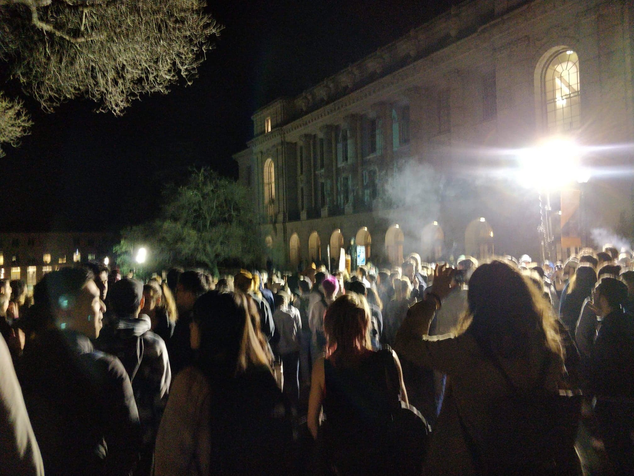 119003443_1216547385366657_1253975731546