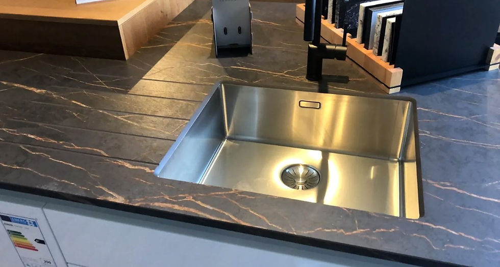 Миниатюра: Фрагмент столешницы из керамогранита Laurent Dekton