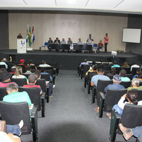 EMBRAPA E PREFEITURA REALIZAM SEMINÁRIO COM AGRICULTORES LOCAIS