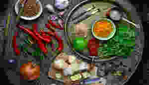 Vietnamese souvenirs and gifts