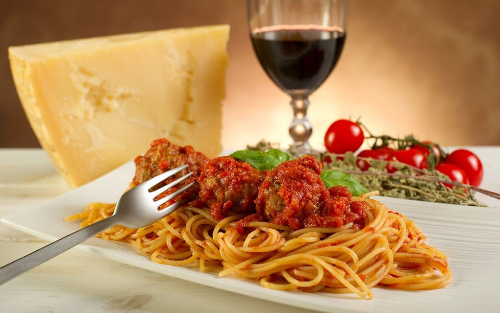 Durante o festival, o público poderá desfrutar de um verdadeiro circuito de sabores, com destaque para massas artesanais, risotos, pizzas e uma seleção especial de queijos. Foto; reprodução internet